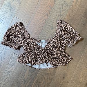 UO Happy Puff Sleeve Cropped Top